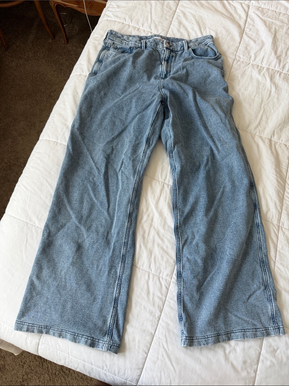 Good American Light Blue Wide-Leg Jeans